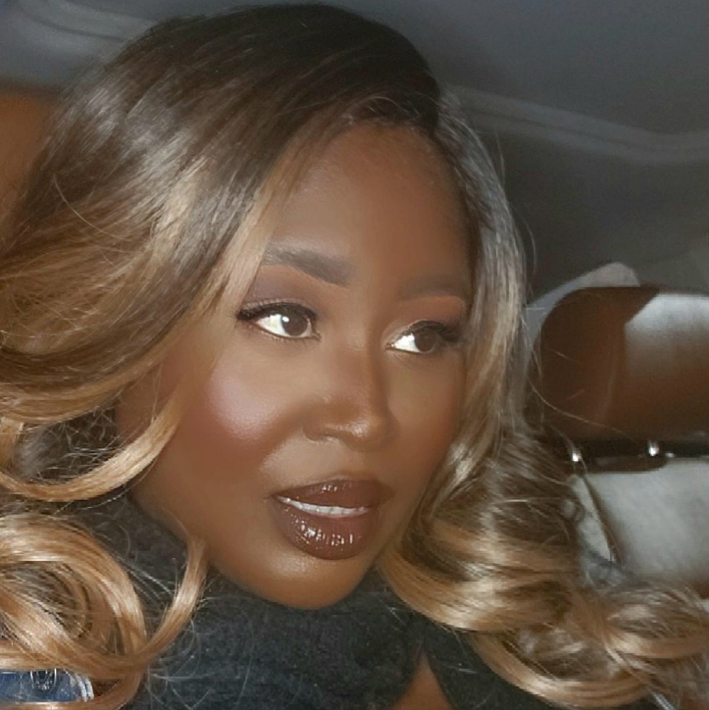 Freetress Equal Synthetic Wig: Valentino in the color 🔥Hot Choco☕️